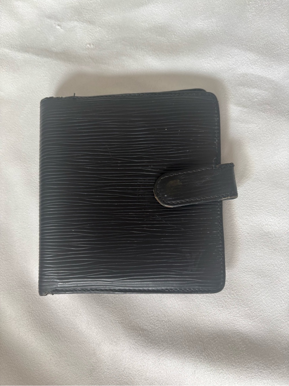Louis Vuitton Epi Black Textured Leather Snap Wallet